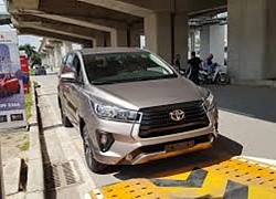 Toyota Innova mới xuất hiện tại đại lý ở Hà Nội, sẵn sàng đến tay người dùng