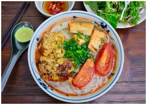 Hà Nội có Bún riêu cua