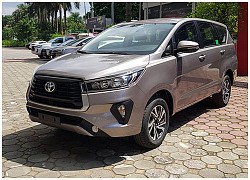 Lộ ảnh thực tế Toyota Innova 2020 tại đại lý dù chưa ra mắt chính thức