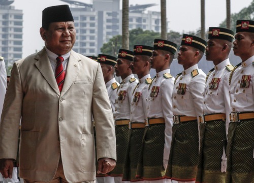 Mỹ "quên chuyện cũ" của Bộ trưởng Quốc phòng Indonesia vì Trung Quốc