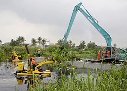 TPHCM vớt rác trên sông rạch bằng công nghệ