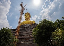 Tượng phật cao bằng 20 tầng nhà ở Bangkok