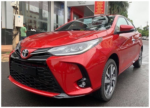 Ảnh thực tế Toyota Yaris 2021 vừa về Việt Nam