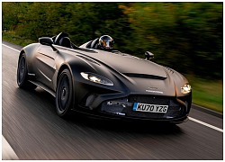 Aston Martin V12 Speedster lần đầu xuất hiện trên phố