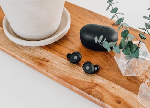 Grado có tai nghe truewireless đầu tiên, GT220, chú trọng màu âm tự nhiên