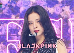 HOT: BLACKPINK hoá "bánh bèo" trong lần đầu diễn Lovesick Girls, đến Pretty Savage thì siêu ngầu nhưng vũ đạo lại gây thất vọng