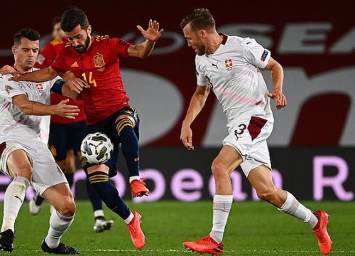 Tây Ban Nha và Đức giành chiến thắng nhọc nhằn ở UEFA Nations League