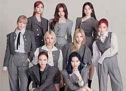 TWICE khiến netizen "ngất lịm" trong loạt ảnh lột xác quá đỉnh, nhưng "gương mặt đẹp nhất thế giới" tạo dáng sao... sai thế này?