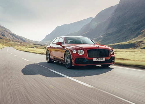 Bentley Flying Spur V8 mới mạnh 542 mã lực