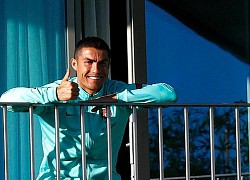 Choáng: Ronaldo vẫn muốn ra sân dù chưa khỏi Covid-19