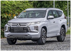 Đối đầu phiên bản mới: Mitsubishi Pajero Sport và Toyota Fortuner