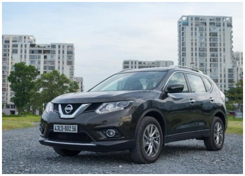 Giảm giá kịch sàn, Nissan dọn kho trước khi có nhà phân phối mới