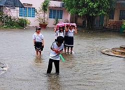 Kiên Giang: Hơn 70 trường cho học sinh nghỉ học vì bị ngập nước