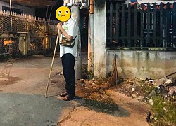 Người đàn ông khiếm thị bị cướp 200 vé số, không dám về nhà