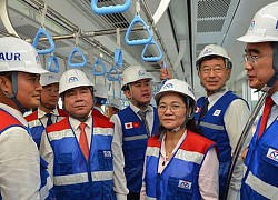 Cuối năm 2021, đoàn tàu tuyến metro số 1 vận hành