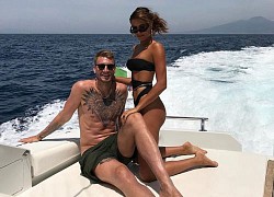 "Trai hư" Bendtner vạch trần góc khuất ăn chơi của cầu thủ Ngoại hạng Anh