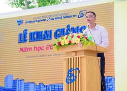 Cựu sinh viên y dược trở thành thủ khoa ĐH Công nghệ thông tin