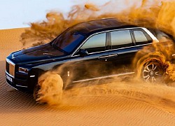 Rolls-Royce Cullinan chứng minh xe siêu sang không hề "kiểng"