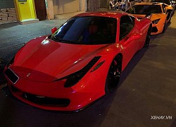 "Siêu ngựa" Ferrari 458 Italia đỏ rực trên phố đêm Sài Gòn