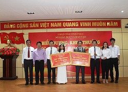 Vĩnh Phúc: Trao thưởng 200 triệu đồng học sinh giành huy chương Olympic Toán quốc tế