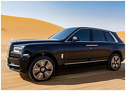 Xe "đại gia" Rolls-Royce Cullinan hơn 41 tỷ đồng off-road trên sa mạc