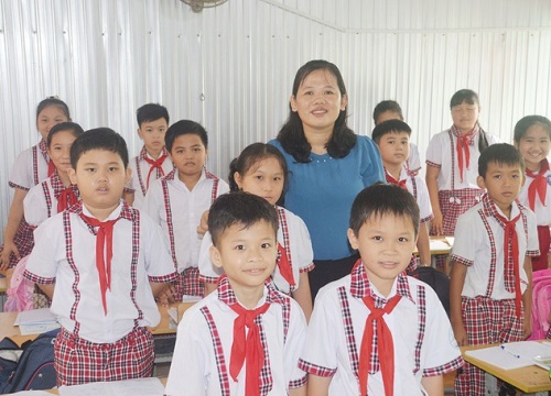 Cô giáo Minh Thùy: "Tôi luôn đặt tình yêu thương học sinh lên hàng đầu"