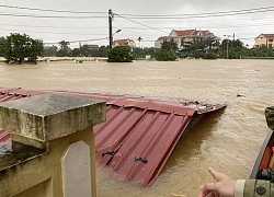 Khẩn: Lũ đặc biệt lớn ở Quảng Bình, người dân cần cứu trợ gọi ngay đường dây nóng