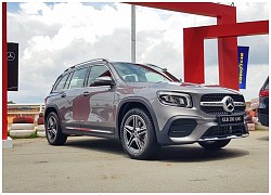 Mercedes GLB 200 AMG giá gần 2 tỉ đồng tại Việt Nam