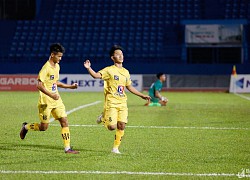 Trọng tài thổi ép, U15 SLNA thua tức tưởi chủ nhà U15 Bình Dương