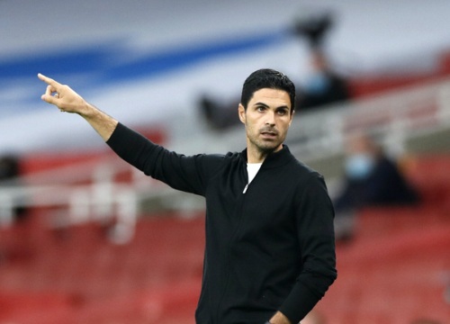 Arsenal thoát hiểm trên đất Áo, HLV Arteta tấm tắc khen "bom tấn"