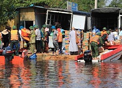 Các nước chia sẻ với VN, viện trợ khắc phục lũ lụt