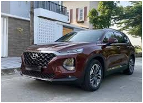 Hyundai SantaFe chạy lướt 2.000 km rao giá 1,2 tỉ đồng