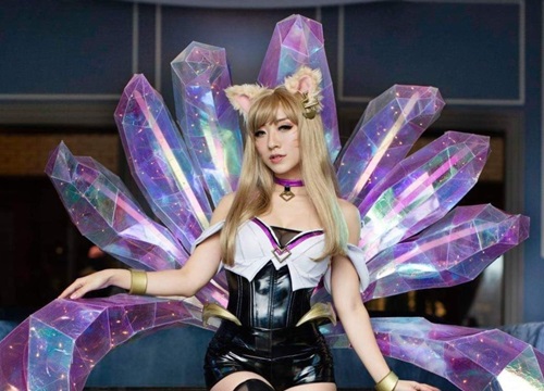 Mặt trái của nghề cosplay kiếm nhiều tiền