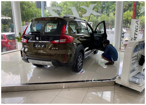 Nhiều người dùng phản ánh ôtô Suzuki XL7, Ertiga bị thấm dầu, hụt hơi