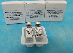 Rủi ro lây nhiễm HIV từ vaccine Covid-19