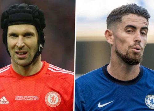 Sao Chelsea: "Cech thi đấu còn ngon chán!"