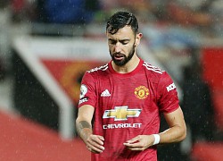 Bruno Fernandes hậm hực vì thay đổi trên hàng tiền vệ MU