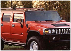 Đèn pha hiển thị sạc pin và 6 bí mật thú vị ẩn giấu trên GMC Hummer mới