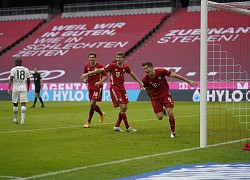 Lewandowski lập hat-trick, Bayern Munich thắng "5 sao" trước Frankfurt