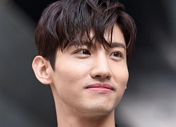 Nam thần Changmin (DBSK) chính thức tổ chức lễ cưới hôm nay (25/10): Thanh xuân của bao người giờ đã là "chồng người ta"