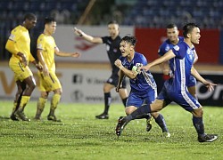 Người hâm mộ bóng đá Việt Nam tò mò về 'ông trời' ở V-League