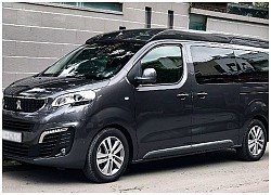 Có nên mua MPV Peugeot Traveller phiên bản Premium lướt giá 1,9 tỷ đồng?