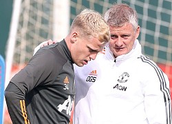 Ole Solskjaer: "Không cần phải lo cho Van de Beek"