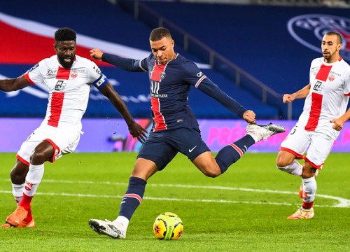 PSG trở lại đỉnh bảng Ligue 1