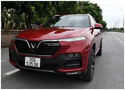 VinFast Lux SA2.0: SUV 7 chỗ bệ vệ, mạnh mẽ và an toàn