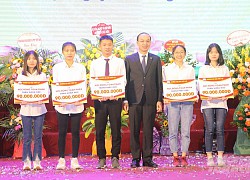 Đại học Thủy lợi trao học bổng với tổng số tiền lên tới 1 tỷ đồng