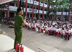 Dạy kỹ năng phòng cháy, cứu nạn - thực nghiệm cũng phải an toàn