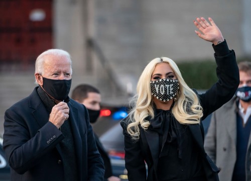 Donald Trump chê bai Lady Gaga vì công khai ủng hộ đối thủ Biden