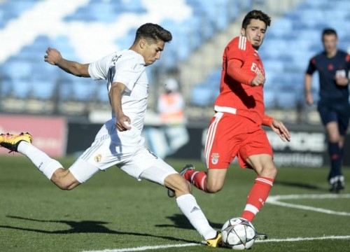 Hakimi - đứa con lạc loài của Real Madrid