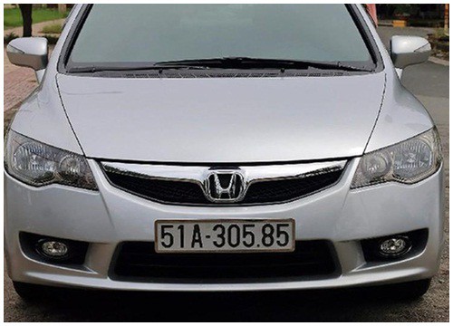 Honda Civic 2.0 chạy gần 10 năm, hơn 400 triệu ở Sài Gòn